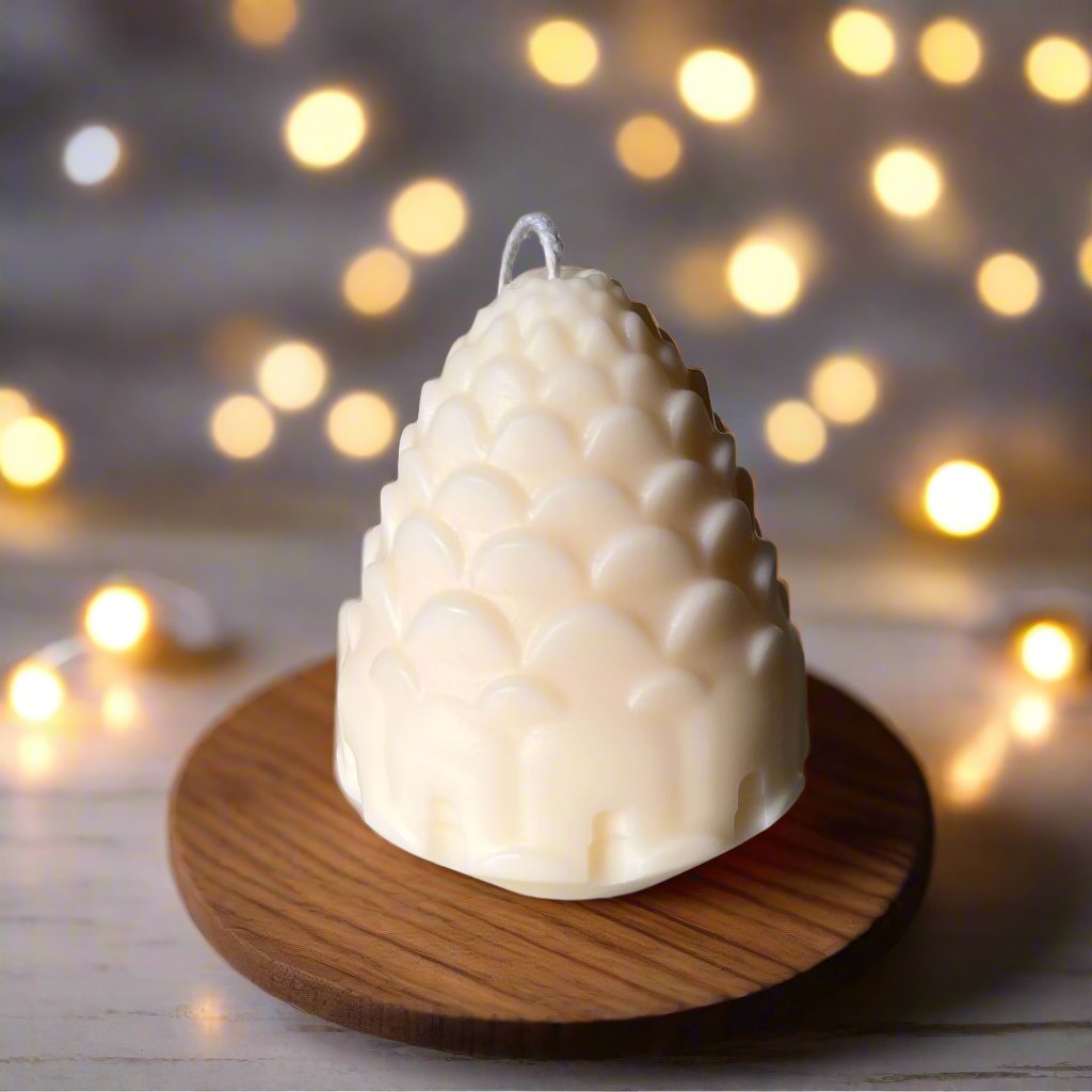 Pinecone Scented Candle | Christmas Table Decor Candle