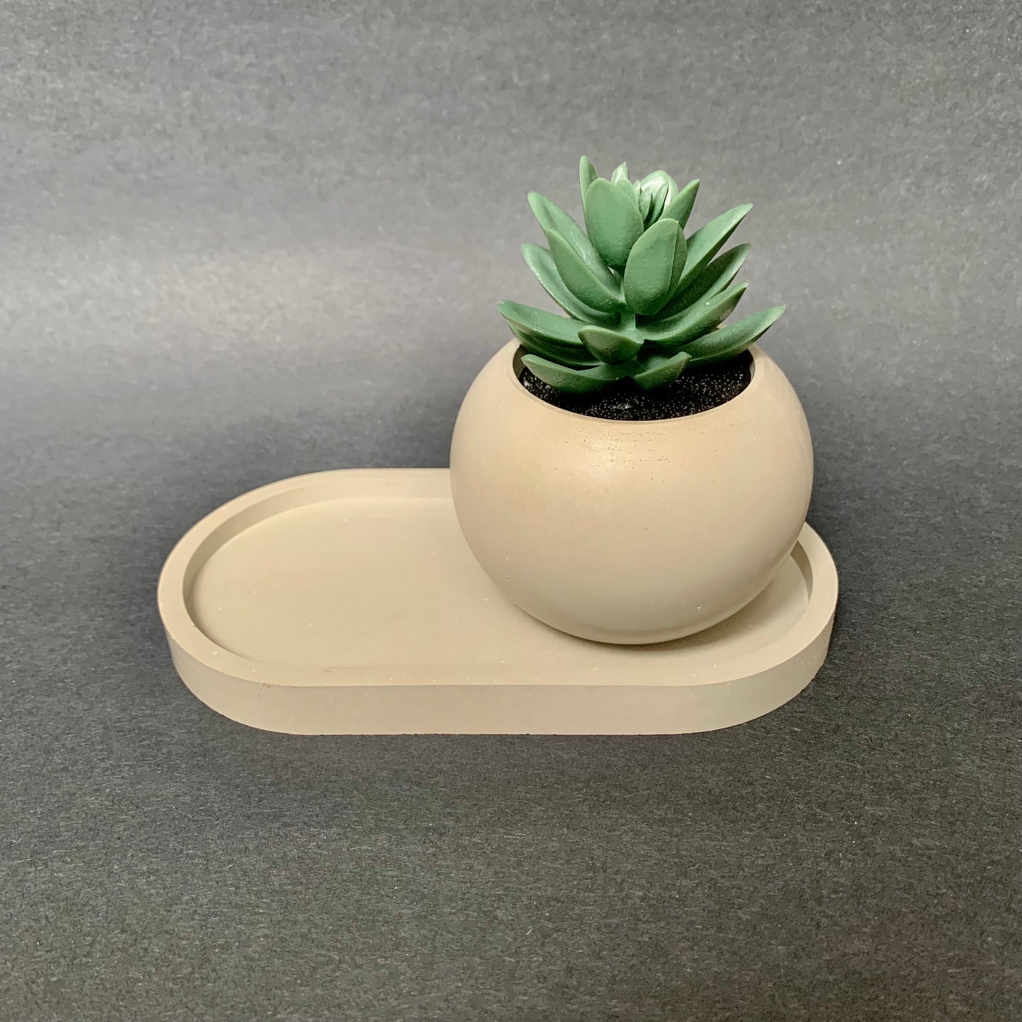 Oval Display Tray